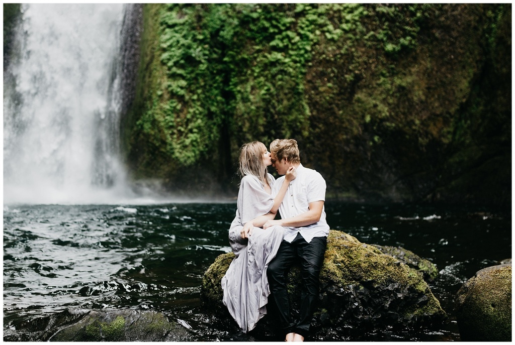 Eden And Paul Couples Session At Wahclella Falls Oregon Nicole Aston Photo 