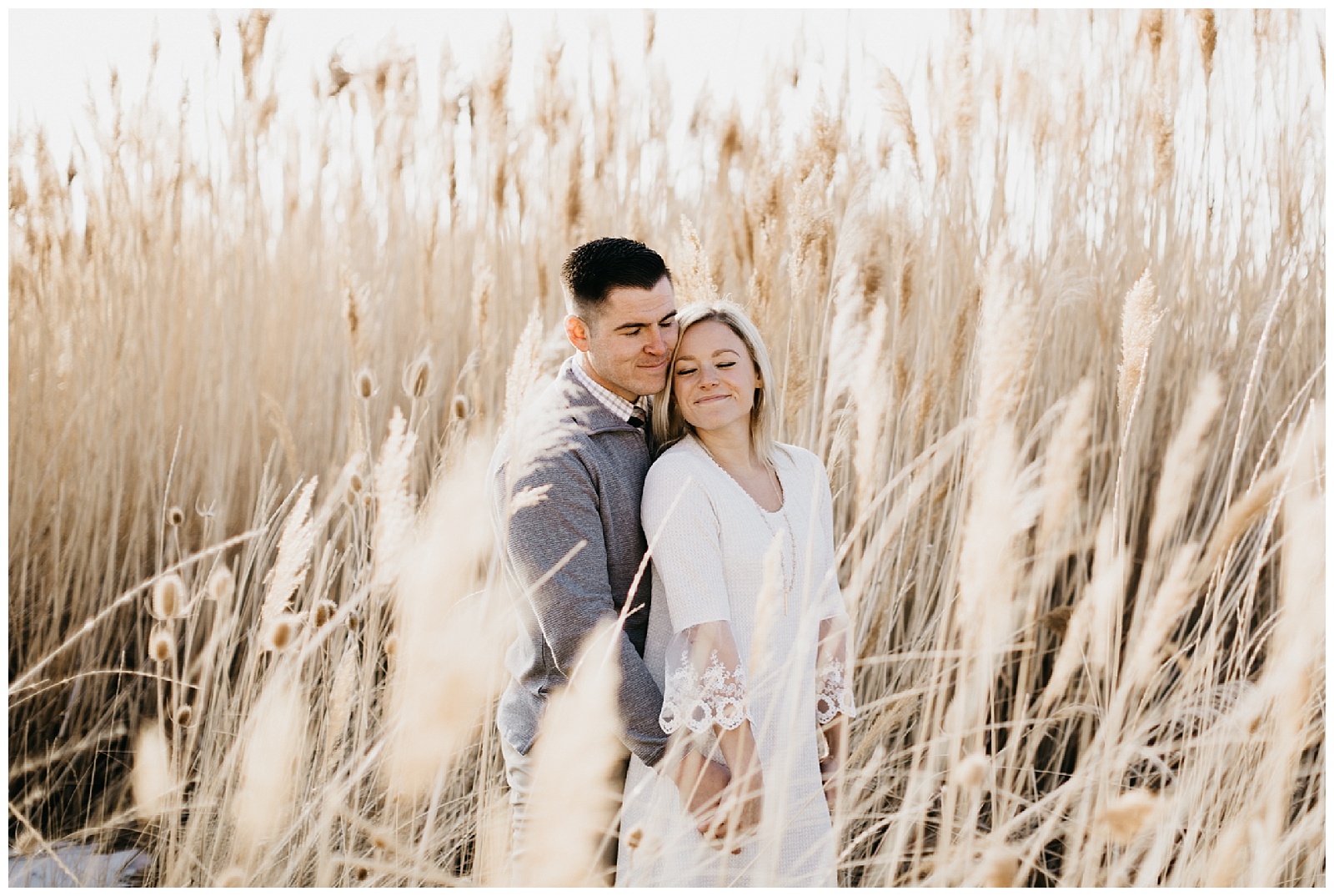 Hannah and John, Winter Engagements at Tunnel Springs Park - Nicole Aston  Photo