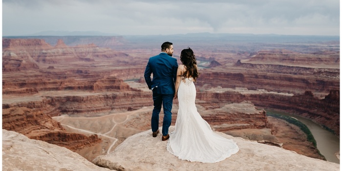 Nicole and Marco, Adventurous Bridals + First Look Session at Dead Horse Point