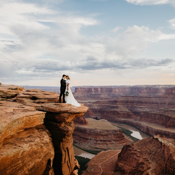 Colorful Bridals at Dead Horse Point, Utah | Courtney + David