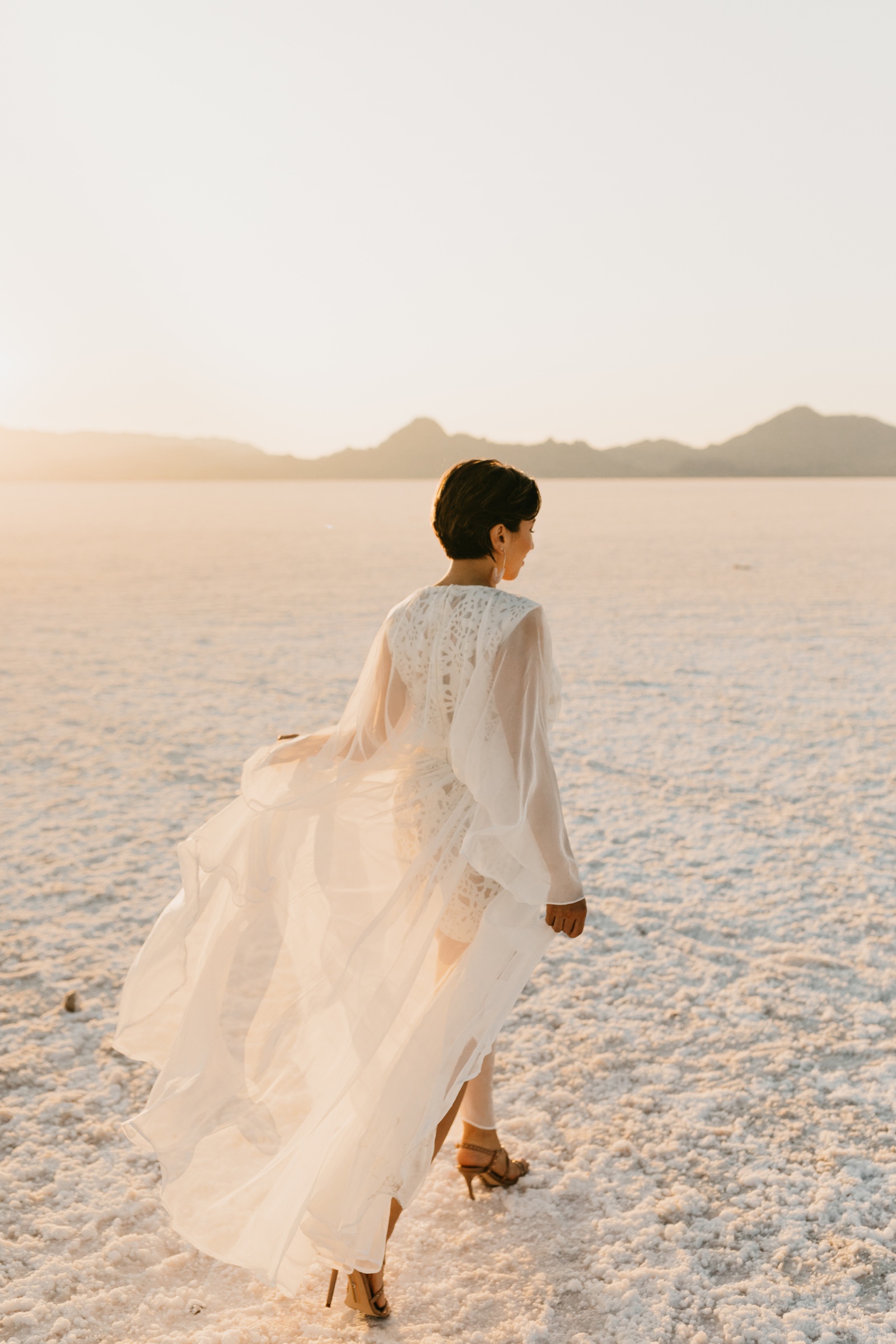 Bridal Photos at Bonneville Salt Flats in Utah