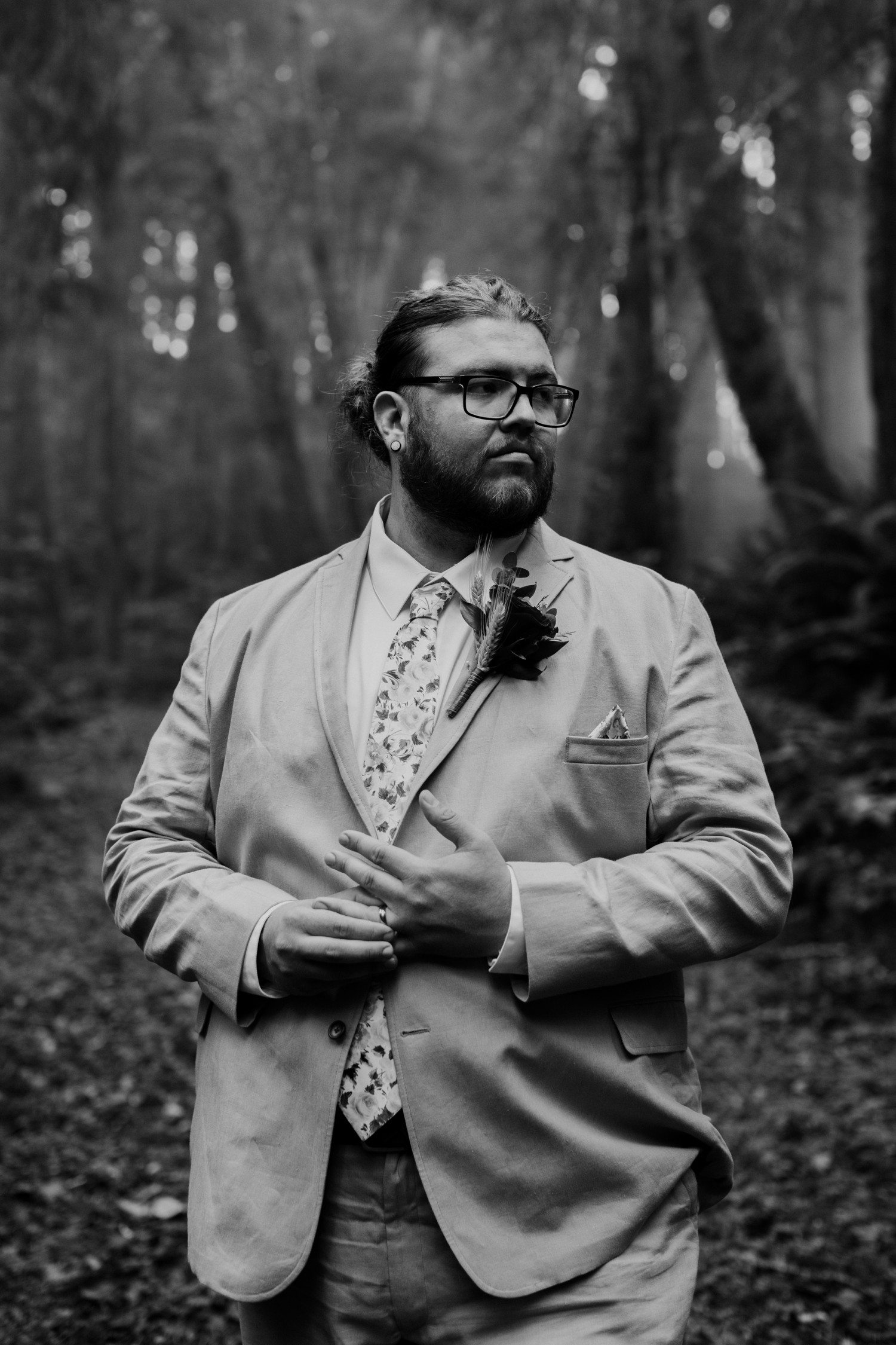 Groom Style Oregon Elopement at Ecola State Park